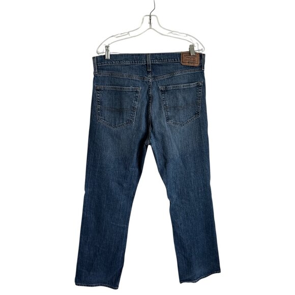 Signature by Levi Strauss & Co. Gold Label Men's Bootcut Fit Jeans 36x32 - Picture 2 of 6